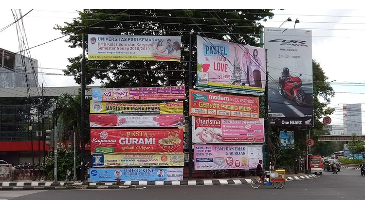 Perbedaan Spanduk dan Banner dalam Dunia Pemasaran